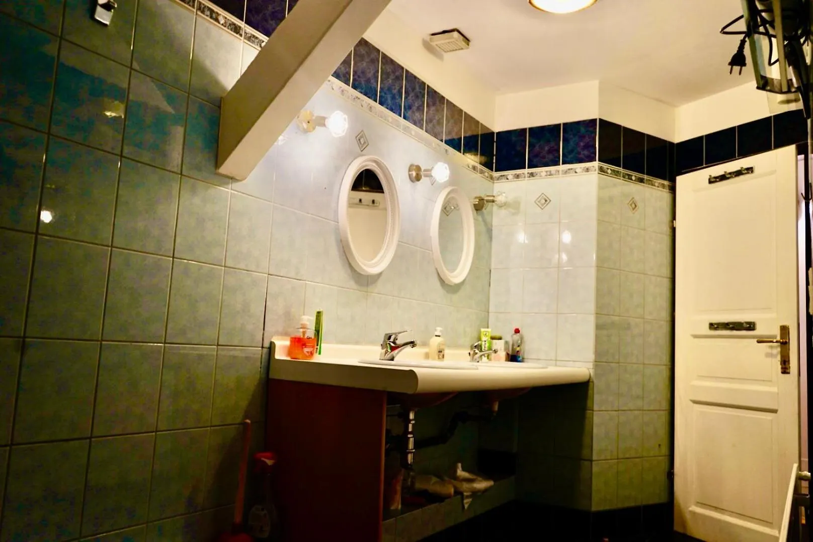 Homestay U6 Schoepfwerk Home 9 Vienna